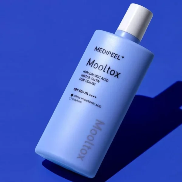 medipeel-hyaluronic-acid-mooltox-water-glow-sun-serum-52ml-pic-1