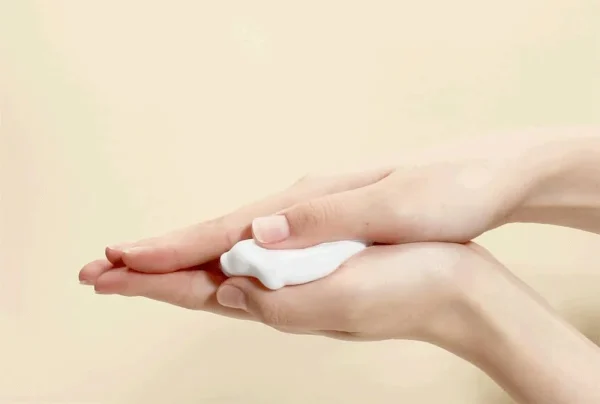 round-lab-soybean-panthenol-cleanser-150ml-pic-3